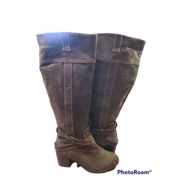new directions Shoes - WOMEN'S NEW DIRECTION BROWN FRIAR KNEE HIGH BOOT SIZE 8 5